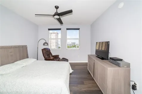 17150 N Bay Road Sunny Isles Beach FL 33160