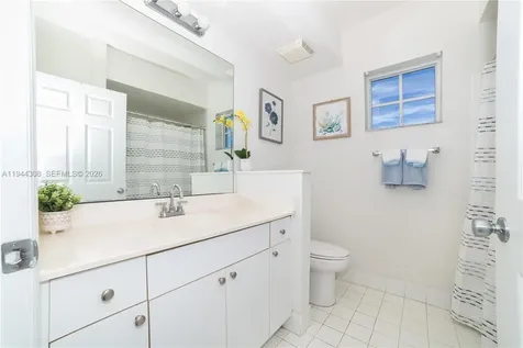 17150 N Bay Road Sunny Isles Beach FL 33160