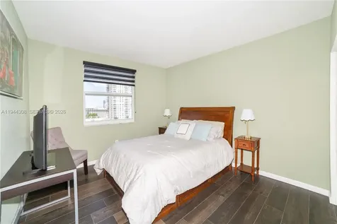 17150 N Bay Road Sunny Isles Beach FL 33160
