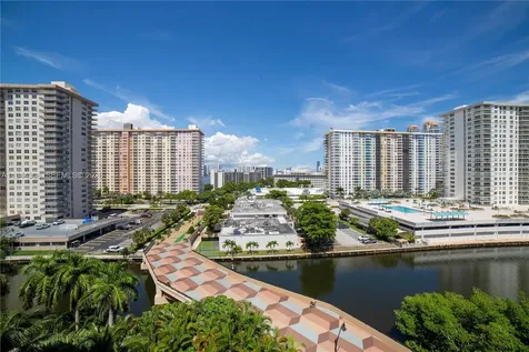 17150 N Bay Road Sunny Isles Beach FL 33160