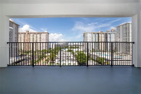 17150 N Bay Road Sunny Isles Beach FL 33160