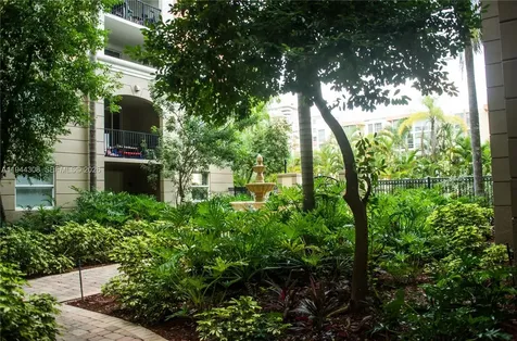 17150 N Bay Road Sunny Isles Beach FL 33160