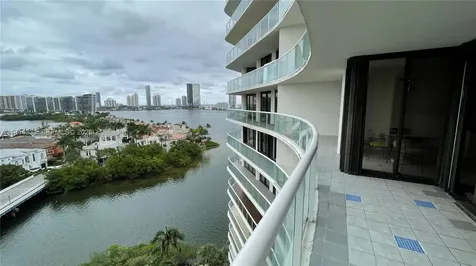 4000 Island Boulevard Aventura FL 33160