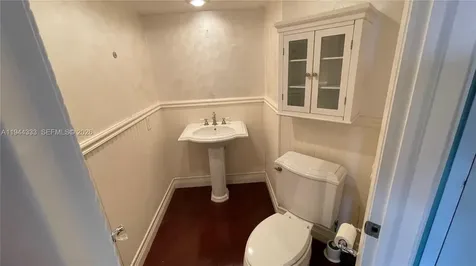 4000 Island Boulevard Aventura FL 33160
