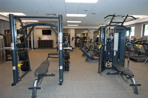 4000 Island Boulevard Aventura FL 33160