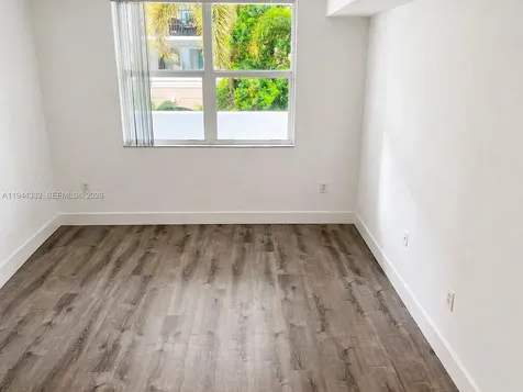 17145 N Bay Road Sunny Isles Beach FL 33160