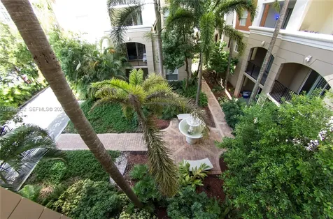 17145 N Bay Road Sunny Isles Beach FL 33160