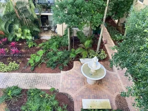 17145 N Bay Road Sunny Isles Beach FL 33160