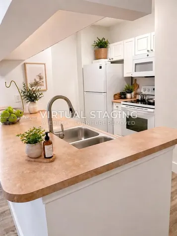 17145 N Bay Road Sunny Isles Beach FL 33160