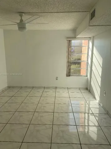 4717 NW 7th Street Miami FL 33126
