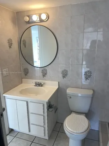 4717 NW 7th Street Miami FL 33126