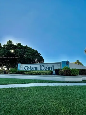 1000 Colony Point Circle Pembroke Pines FL 33026