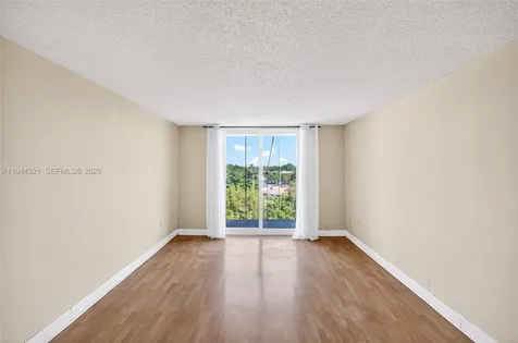 16851 NE 23rd Avenue North Miami Beach FL 33160