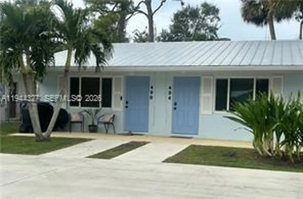 494 SW 11th Court Palm City FL 34990
