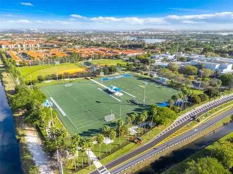 5670 NW 116th Avenue Doral FL 33178