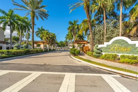 5670 NW 116th Avenue Doral FL 33178