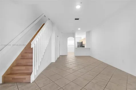 5670 NW 116th Avenue Doral FL 33178