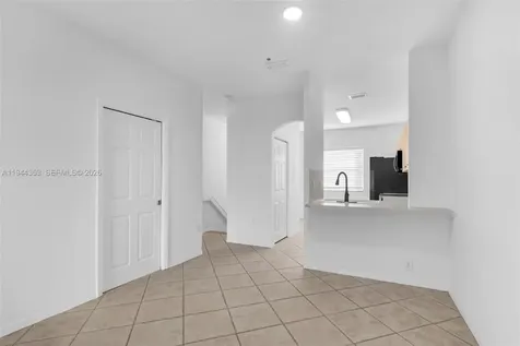 5670 NW 116th Avenue Doral FL 33178