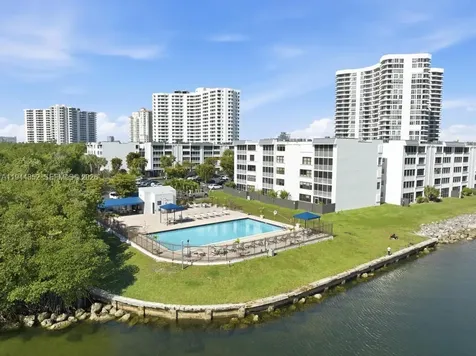 3350 NE 192nd Street Aventura FL 33180
