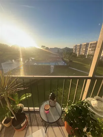 8900 Washington Boulevard Pembroke Pines FL 33025