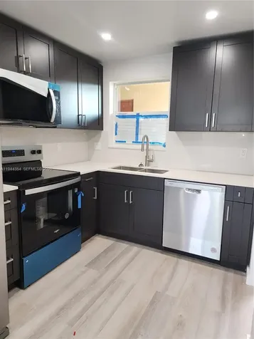 2931 E Sunrise Lakes Drive Sunrise FL 33322