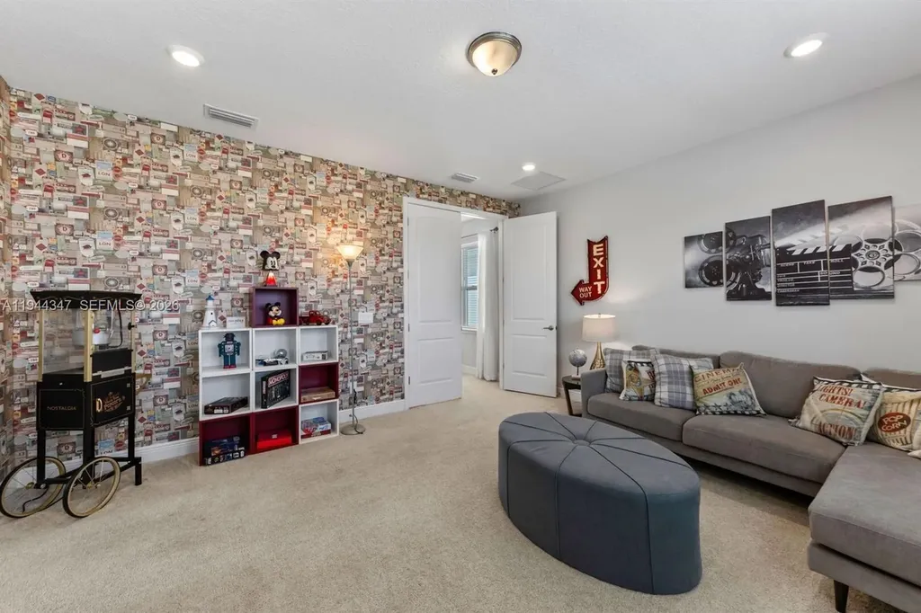 353 Southfield Street Other City - In The State Of Florida FL 34747