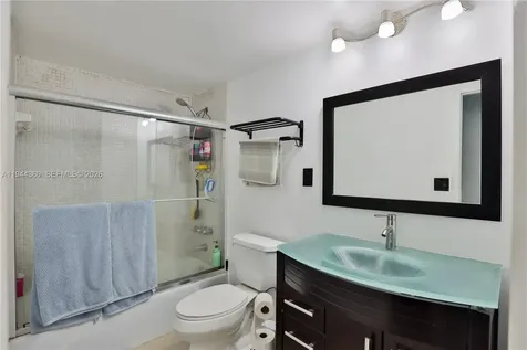 19380 Collins Avenue Sunny Isles Beach FL 33160