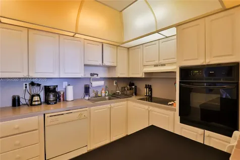 19380 Collins Avenue Sunny Isles Beach FL 33160