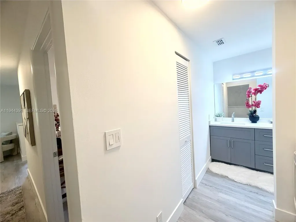 311 City View Drive Fort Lauderdale FL 33311