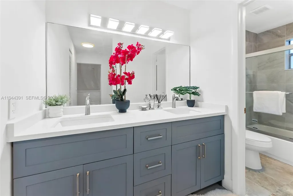 311 City View Drive Fort Lauderdale FL 33311