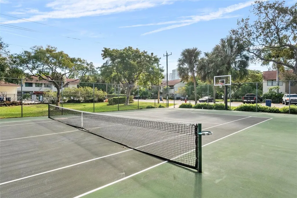 311 City View Drive Fort Lauderdale FL 33311