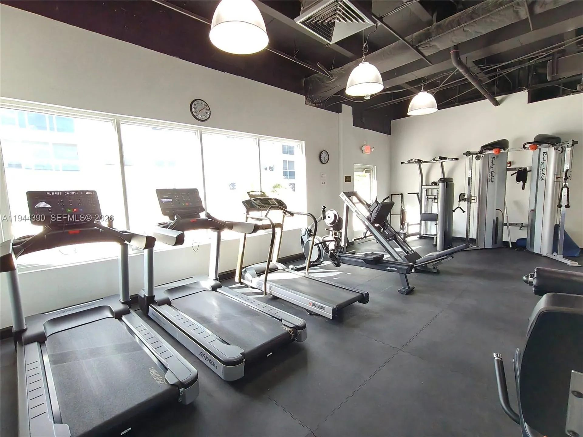 2751 S Ocean Drive Hollywood FL 33019