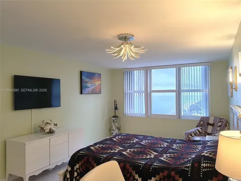 2751 S Ocean Drive Hollywood FL 33019