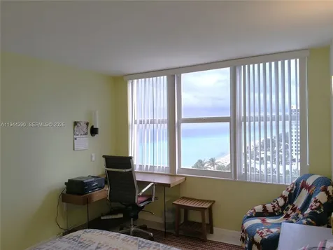 2751 S Ocean Drive Hollywood FL 33019