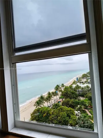2751 S Ocean Drive Hollywood FL 33019