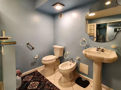 2751 S Ocean Drive Hollywood FL 33019
