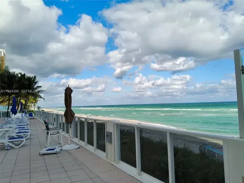 2751 S Ocean Drive Hollywood FL 33019