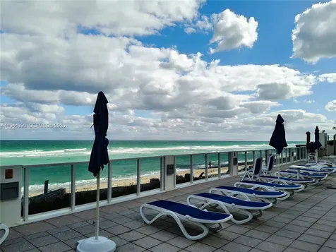 2751 S Ocean Drive Hollywood FL 33019