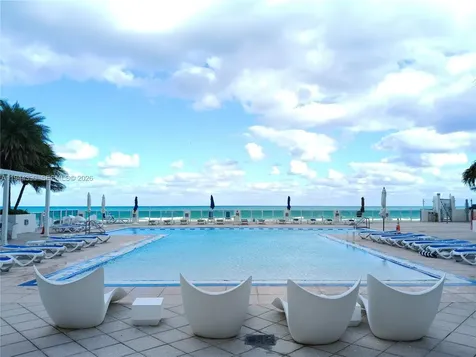2751 S Ocean Drive Hollywood FL 33019