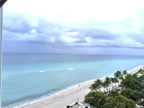 2751 S Ocean Drive Hollywood FL 33019