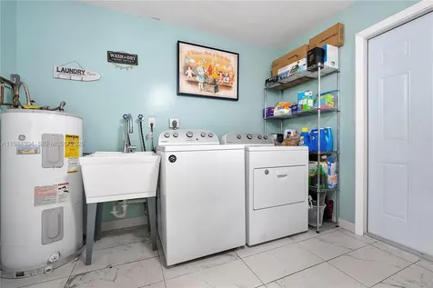 5011 NW 51st Street Tamarac FL 33319