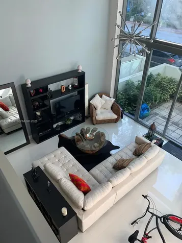 6000 Collins Avenue Unit 136 Miami Beach FL 33140