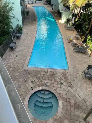 6000 Collins Avenue Unit 136 Miami Beach FL 33140