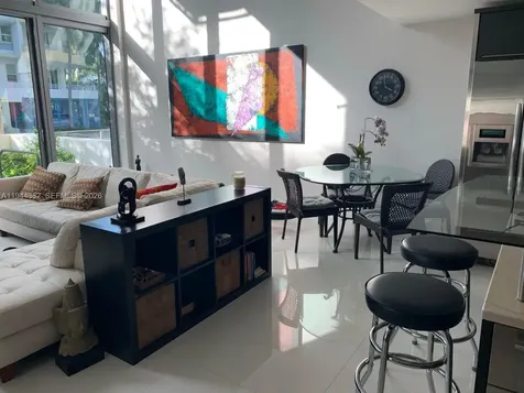 6000 Collins Avenue Unit 136 Miami Beach FL 33140