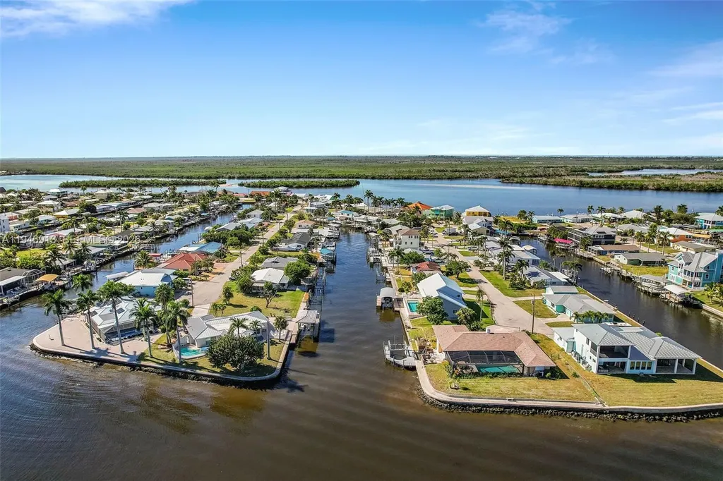 11860 Island Avenue Other City - In The State Of Florida FL 33993