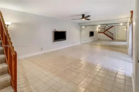 9977 NW 6th Court Plantation FL 33324