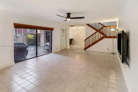 9977 NW 6th Court Plantation FL 33324