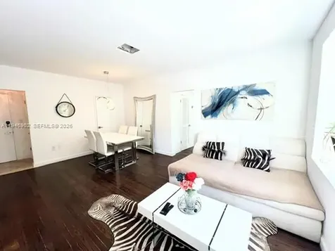 6881 Bay Drive Miami Beach FL 33141