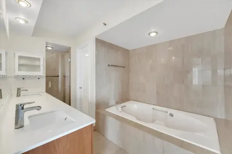 2843 S Bayshore Drive Miami FL 33133