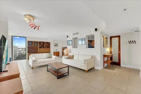 2843 S Bayshore Drive Miami FL 33133